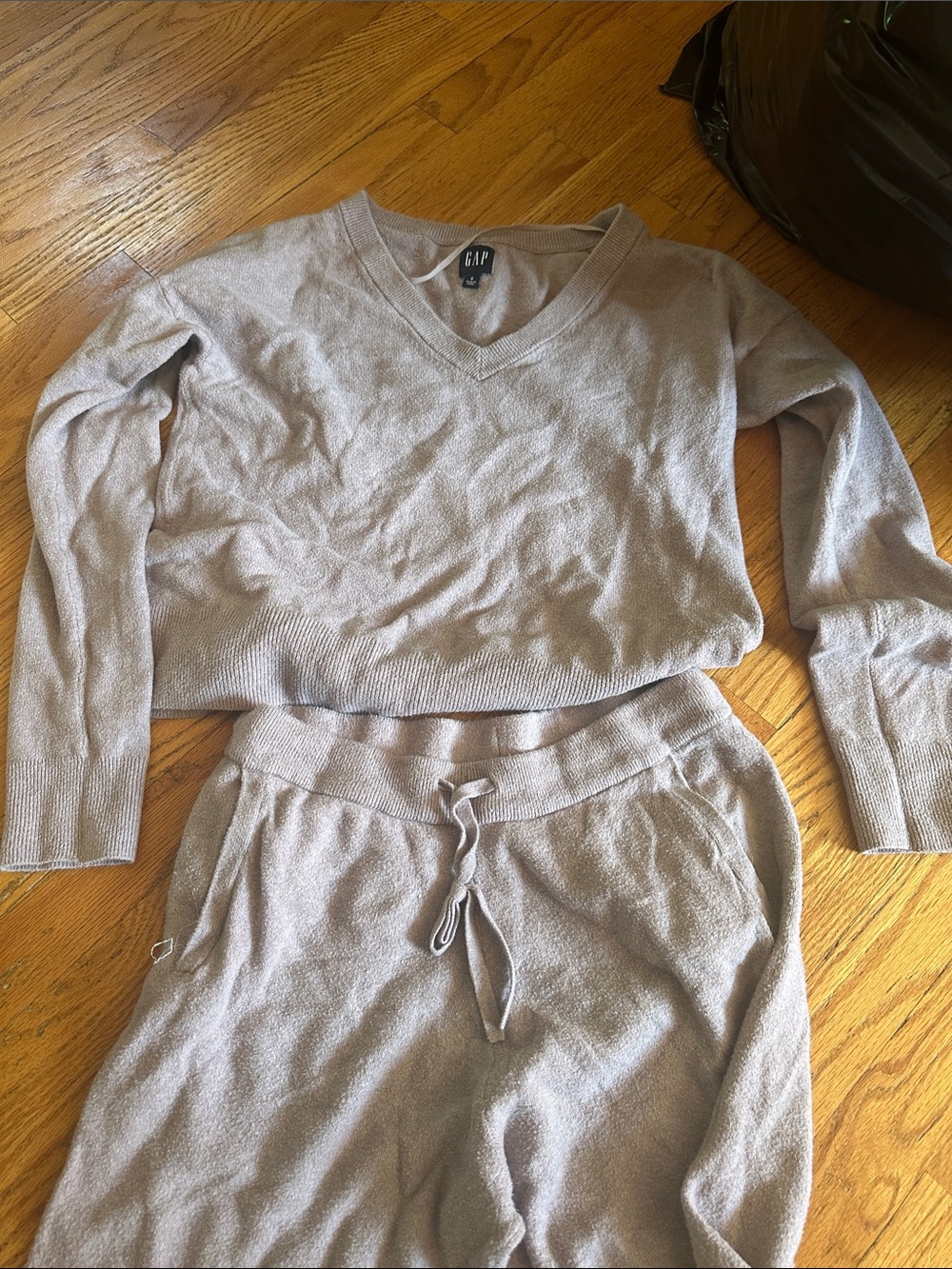 GAP Taupe Two-Piece Knit Lounge Set